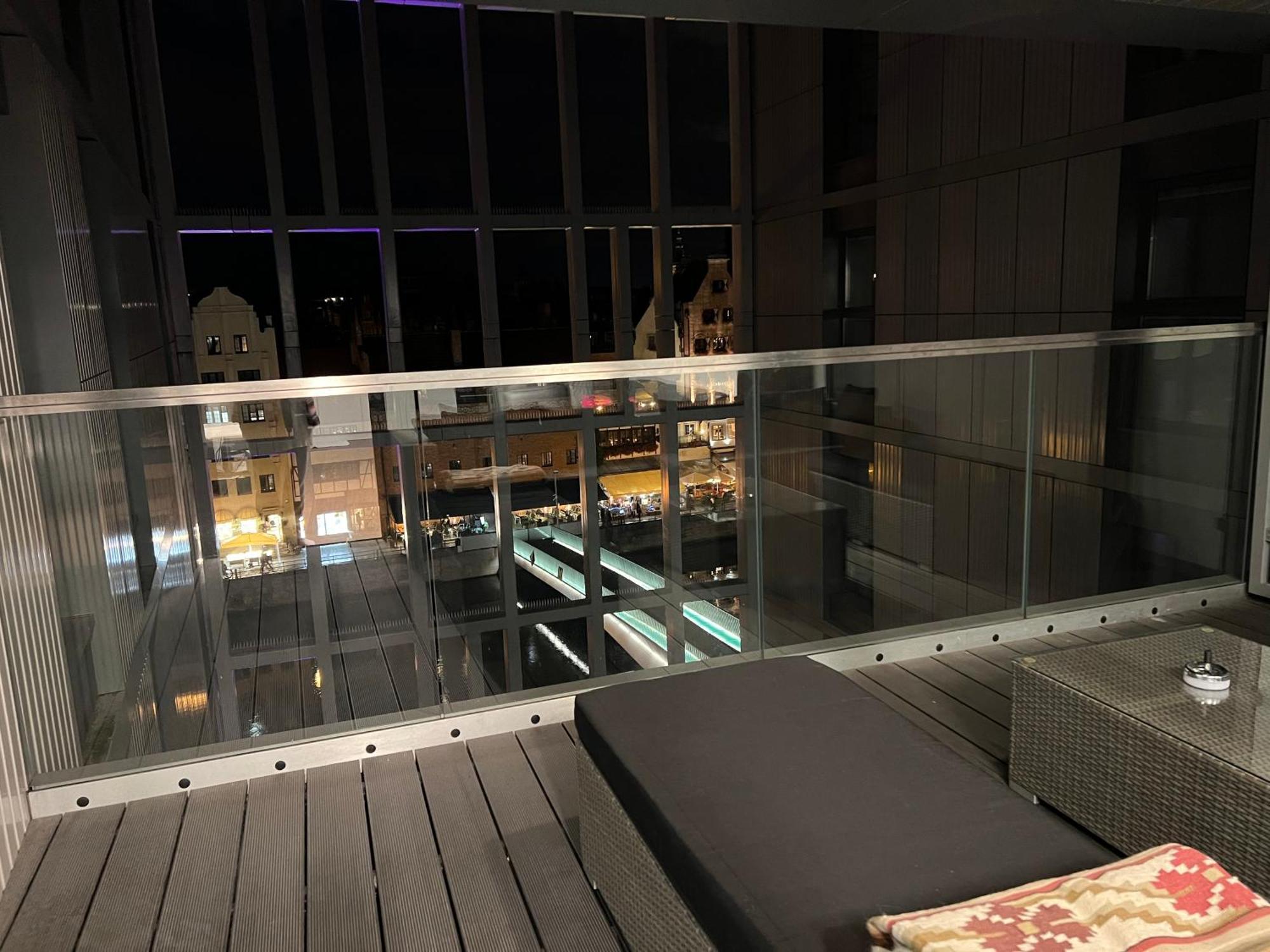 Baltic Riviera Apartments - Luxurious Apartment With Patio And River View Gdansk Dış mekan fotoğraf